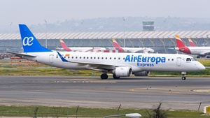 Photo of EC-KYO - Embraer ERJ-195LR operated by Air Europa Express (opb Aeronova)