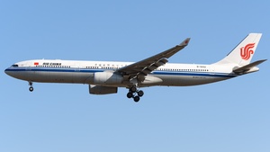 Photo of B-6102 - Airbus A330-343 operated by Air China
