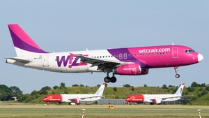 Photo of HA-LPO - Airbus A320-232 operated by Wizz Air