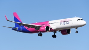 Photo of HA-LVI - Airbus A321-271NX operated by Wizz Air