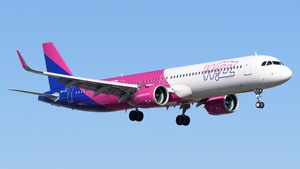 Photo of HA-LZC - Airbus A321-271NX operated by Wizz Air