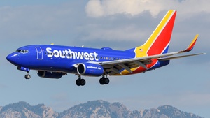 Photo of N423WN - Boeing 737-7H4 operated by Southwest Airlines