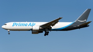 Photo of N313AZ - Boeing 767-338(ER)(BDSF) operated by Amazon Prime Air (opb Air Transport International)