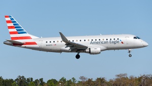 Photo of N416YX - Embraer ERJ-175LR operated by American Eagle (opb Republic Airways)