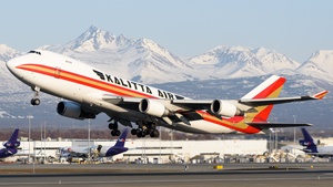 Photo of N700CK - Boeing 747-4R7F operated by Kalitta Air