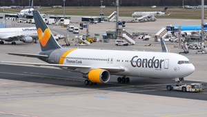 Photo of D-ABUO - Boeing 767-3Q8(ER) operated by Condor
