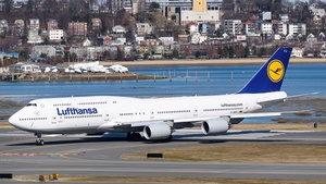Photo of D-ABYJ - Boeing 747-830 operated by Lufthansa