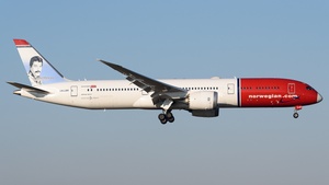 Photo of LN-LNR - Boeing 787-9 Dreamliner operated by Norwegian Long Haul