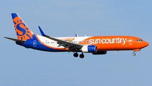 Photo of N834SY - Boeing 737-8KN operated by Sun Country Airlines