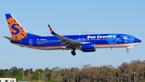 Photo of N822SY - Boeing 737-8BK operated by Sun Country Airlines