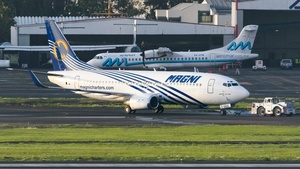 Photo of XA-UQX - Boeing 737-33A operated by Magnicharters