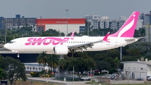 Photo of C-GXJR - Boeing 737 MAX 8 operated by Swoop