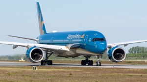 Photo of VN-A899 - Airbus A350-941 operated by Vietnam Airlines
