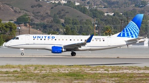 Photo of N631SY - Embraer ERJ-175LL operated by United Express (opb SkyWest Airlines)