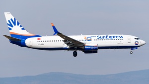 Photo of TC-SEY - Boeing 737-8HC operated by SunExpress