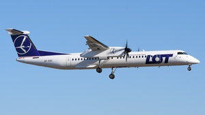 Photo of SP-EQC - Bombardier DHC-8-402 Dash 8 Q400 operated by LOT Polish Airlines