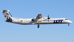Photo of SP-EQK - Bombardier DHC-8-402 Dash 8 Q400 operated by LOT Polish Airlines