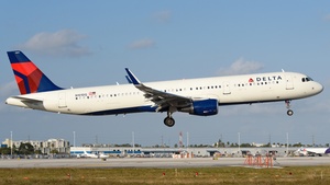 Photo of N101DQ - Airbus A321-211 operated by Delta Air Lines