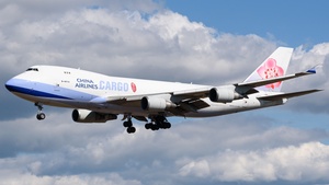 Photo of B-18712 - Boeing 747-409F operated by China Airlines Cargo