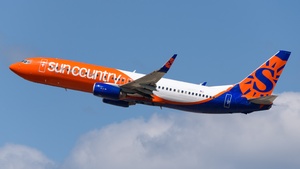 Photo of N833SY - Boeing 737-8KN operated by Sun Country Airlines