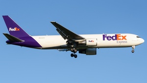 Photo of N156FE - Boeing 767-3S2F operated by FedEx