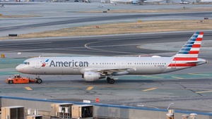 Photo of N169UW - Airbus A321-211 operated by American Airlines