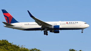 Photo of N183DN - Boeing 767-332(ER) operated by Delta Air Lines