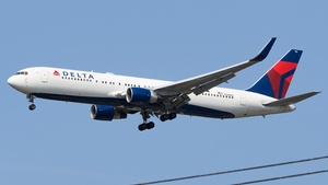 Photo of N188DN - Boeing 767-332(ER) operated by Delta Air Lines