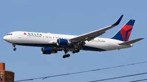 Photo of N191DN - Boeing 767-332(ER) operated by Delta Air Lines