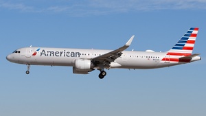 Photo of N401AN - Airbus A321-253NX operated by American Airlines