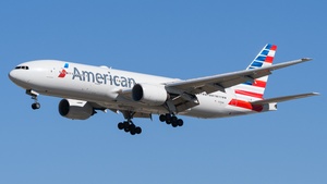 Photo with serial 32879 - Boeing 777-223(ER)