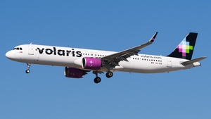Photo of XA-VSB - Airbus A321-271NX operated by Volaris