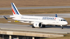 Photo of F-HZUC - Airbus A220-300 operated by Air France