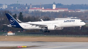 Photo of D-AIVE - Airbus A350-941 operated by Lufthansa