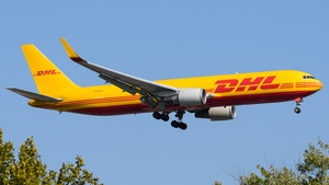 Photo of G-DHLA - Boeing 767-323(ER)(BDSF) operated by DHL Air