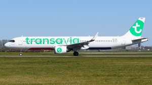 Photo of PH-YHC - Airbus A321-252NX operated by Transavia