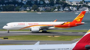Photo of B-1069 - Airbus A350-941 operated by Hainan Airlines