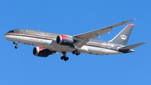 Photo of JY-BAB - Boeing 787-8 Dreamliner operated by Royal Jordanian Airlines