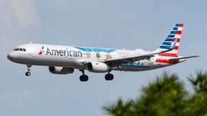 Photo of N167AN - Airbus A321-231 operated by American Airlines