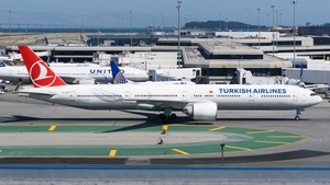 Photo of TC-JJE - Boeing 777-3F2(ER) operated by Turkish Airlines