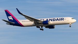 Photo of TF-ISO - Boeing 767-319(ER) operated by Icelandair