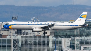 Photo of D-AIDV - Airbus A321-231 operated by Lufthansa