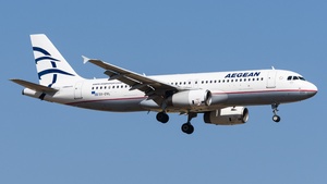 Photo of SX-DVL - Airbus A320-232 operated by Aegean Airlines