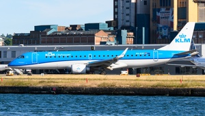 Photo of PH-EXF - Embraer ERJ-190STD operated by KLM Cityhopper