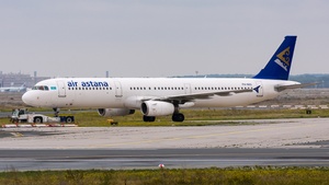 Photo of P4-NAS - Airbus A321-231 operated by Air Astana