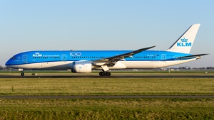 Photo of PH-BHA - Boeing 787-9 Dreamliner operated by KLM Royal Dutch Airlines