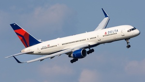 Photo of N706TW - Boeing 757-2Q8 operated by Delta Air Lines