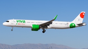 Photo of XA-VXK - Airbus A321-271NX operated by Viva Aerobus