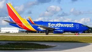 Photo of N483WN - Boeing 737-7H4 operated by Southwest Airlines
