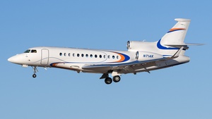 Photo of N714K - Dassault Falcon 7X operated by Jet Aviation Flight Services
